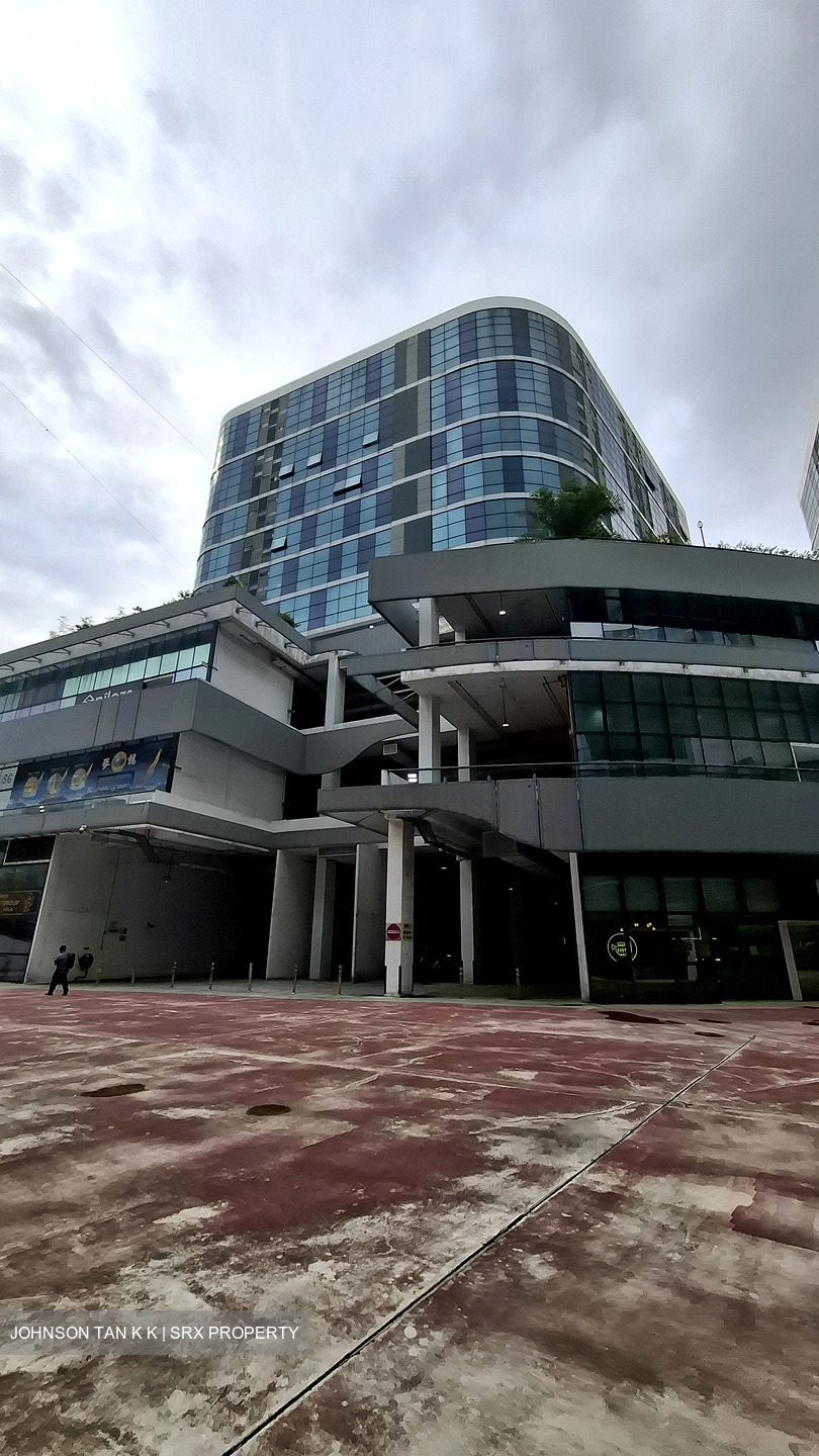 Oxley Bizhub (D14), Factory #588193671